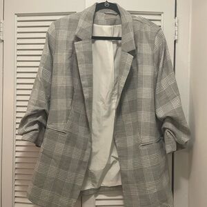 Gray Plaid Ruched Sleeve Blazer